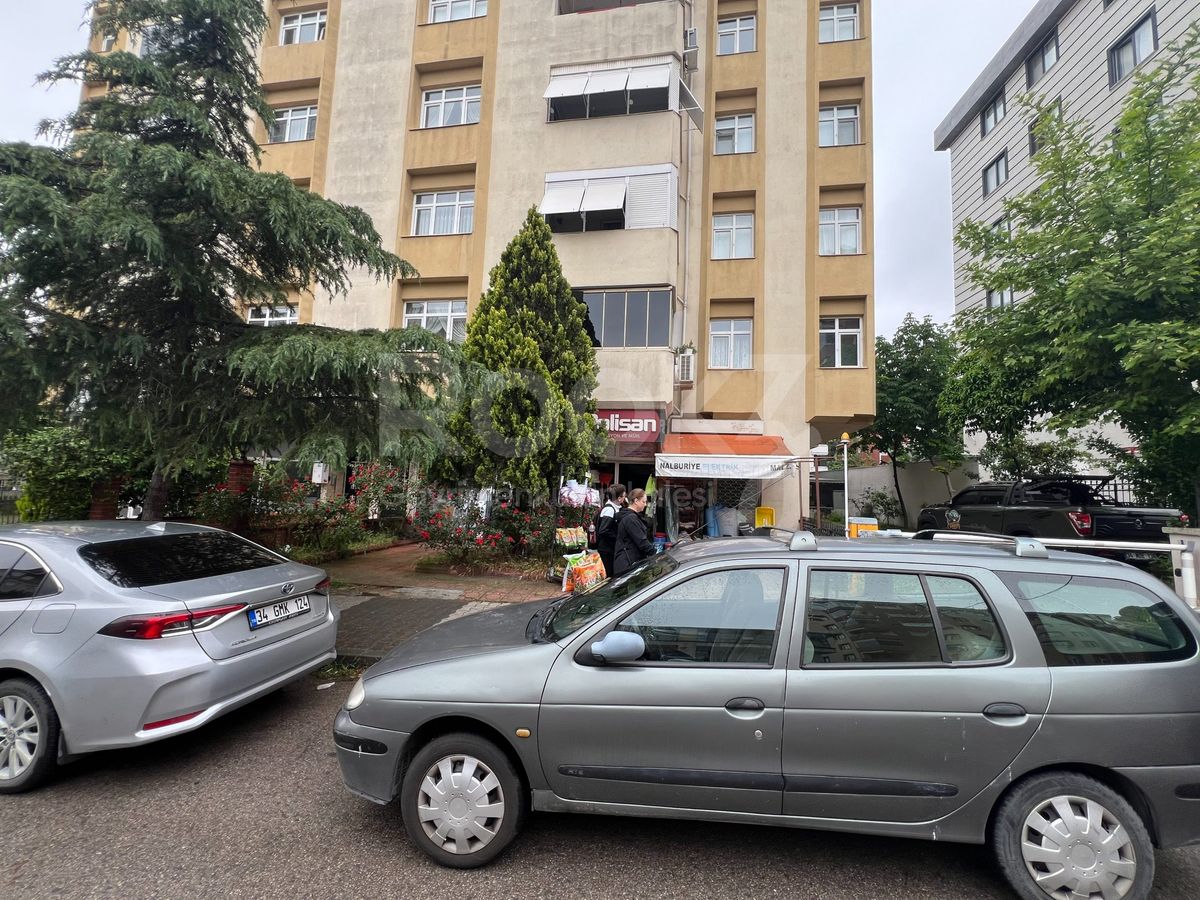 Maltepe Bağlarbaşı Retail Unit for Sale 4